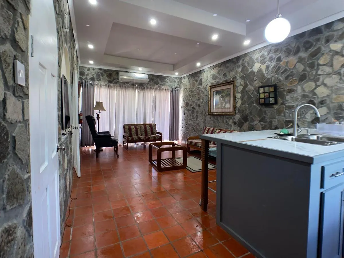 Hotel Stonetrail Arnos Vale San Vicente y las Granadinas