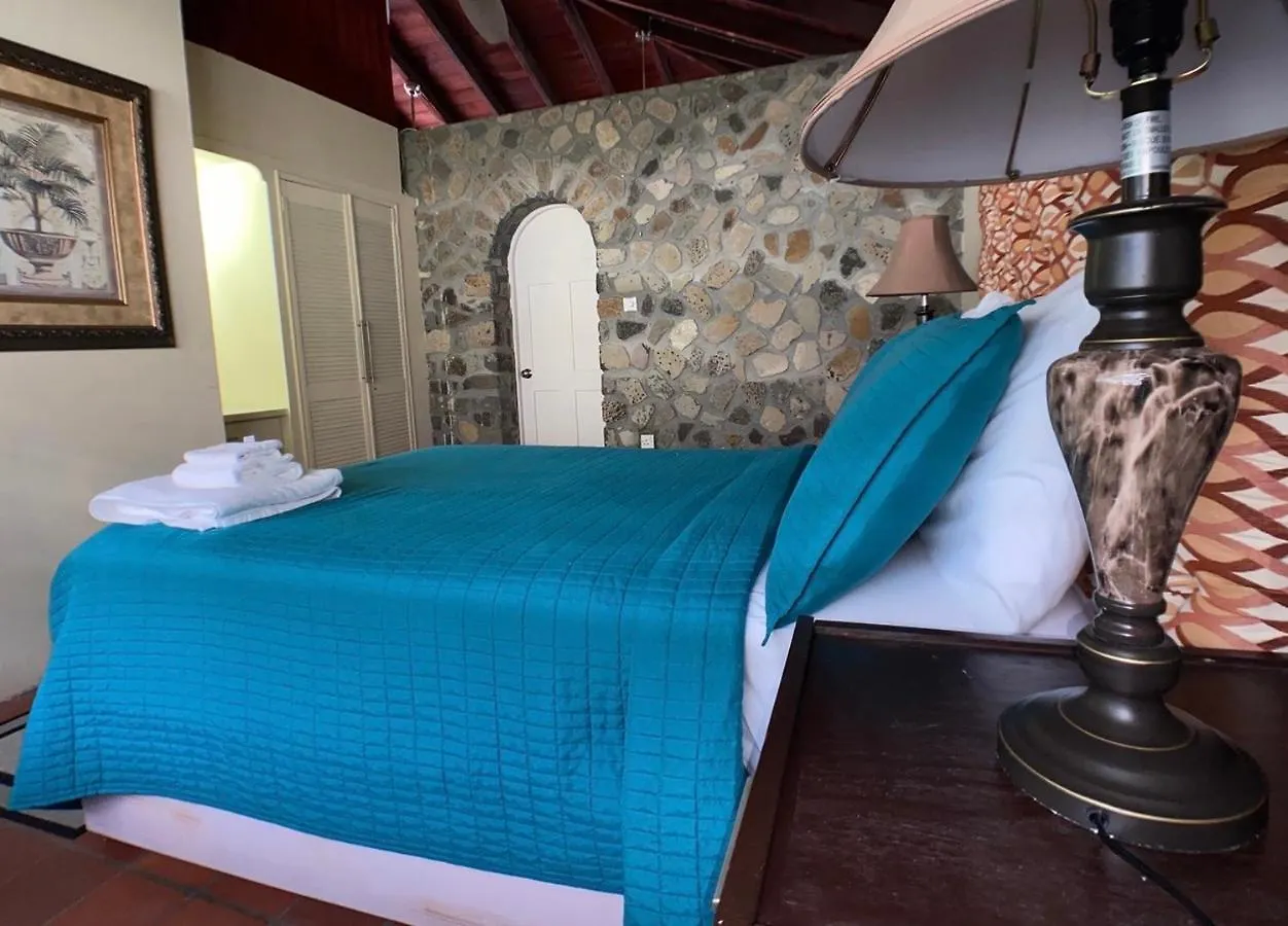Stonetrail Hotel Arnos Vale Saint Vincent and the Grenadines